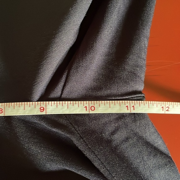 Rafaella Deep Navy Capris Size 6 - Picture 14 of 14